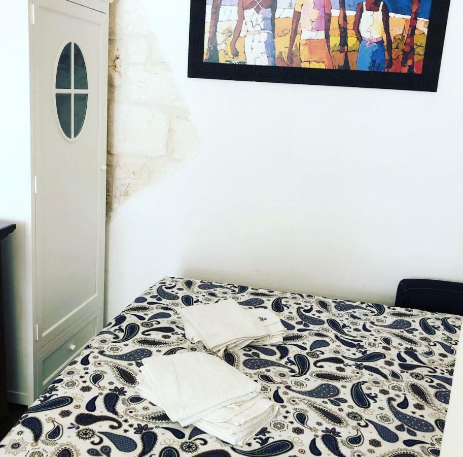 La Dimora Di Fra Leilighet Ostuni Eksteriør bilde